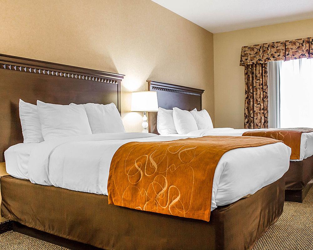 Holiday Inn - Cheshire - Southington By Ihg Dış mekan fotoğraf